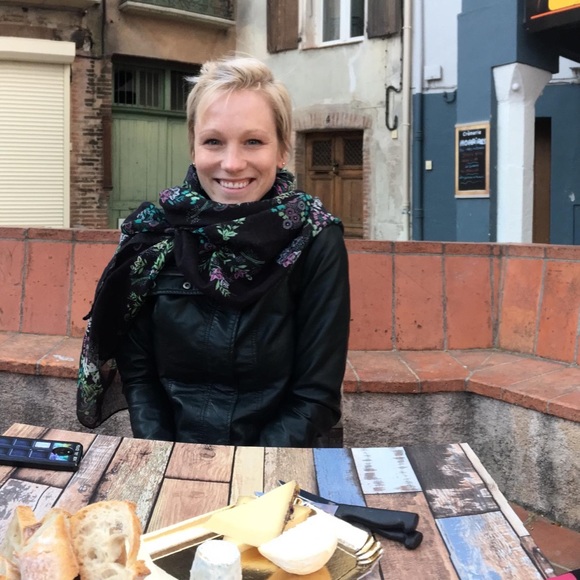 Meet your Posher, Kara - Picture 6 of 7